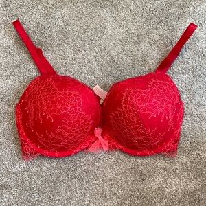 Victoria’s Secret Push Up Bra